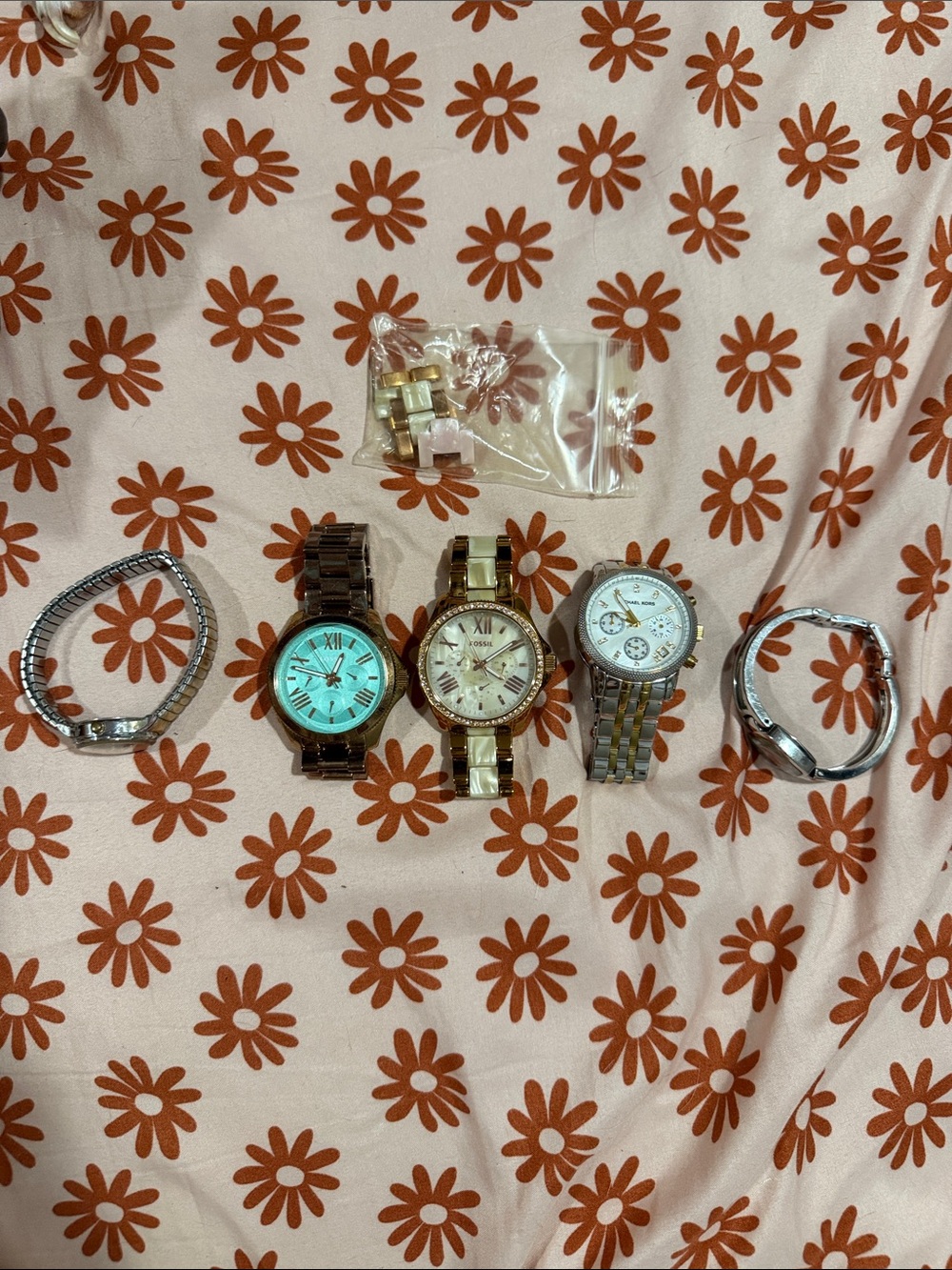 Bundle of women’s watches